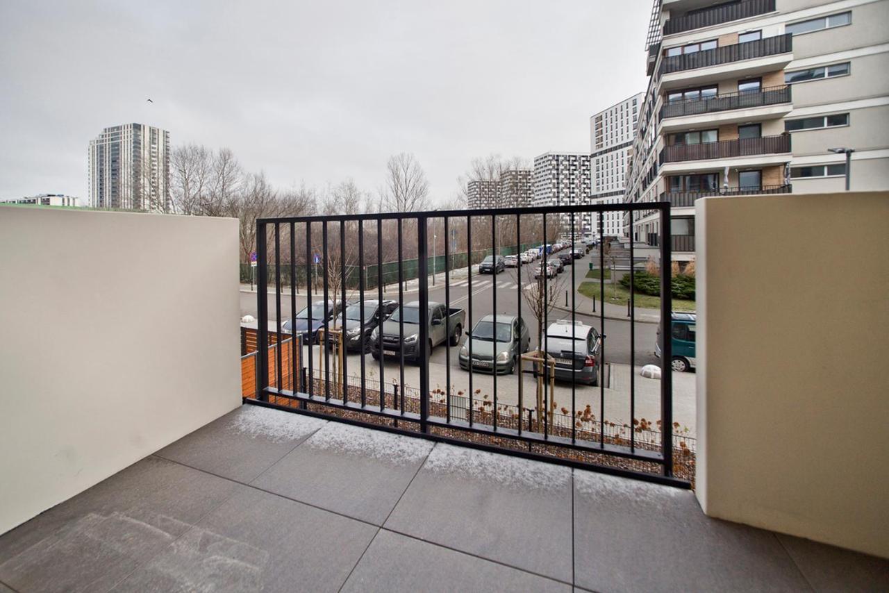 Goclaw P&O Serviced Apartments Varsó Kültér fotó